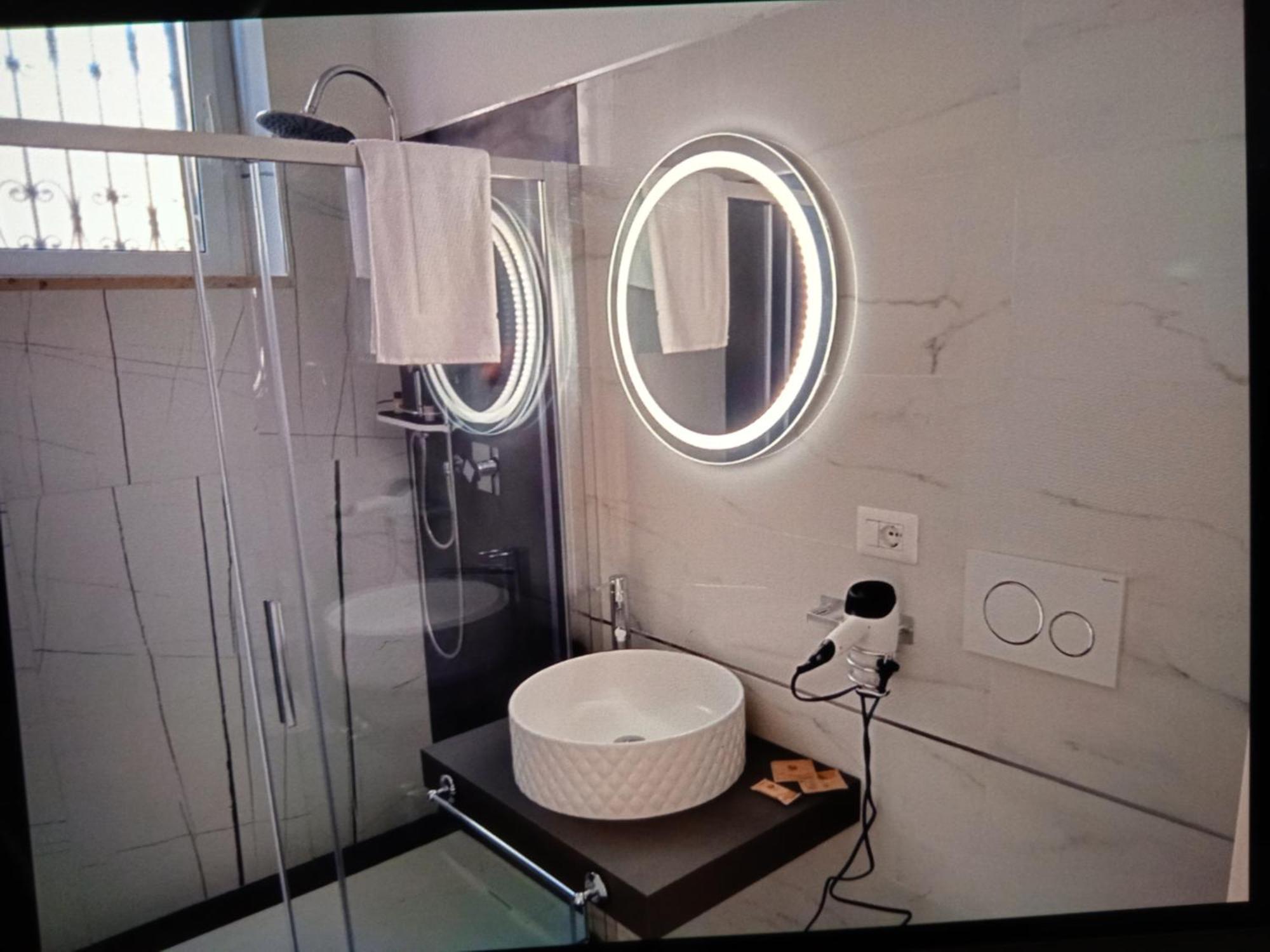 Amos Port-Suite Civitavecchia Kamer foto